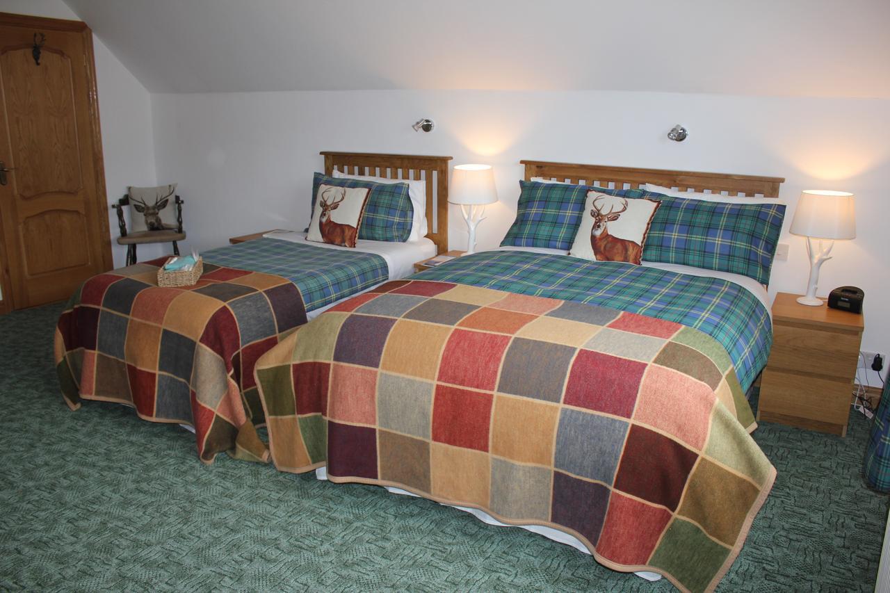 Overscaig Oak Lodge Bed And Breakfast المظهر الخارجي الصورة
